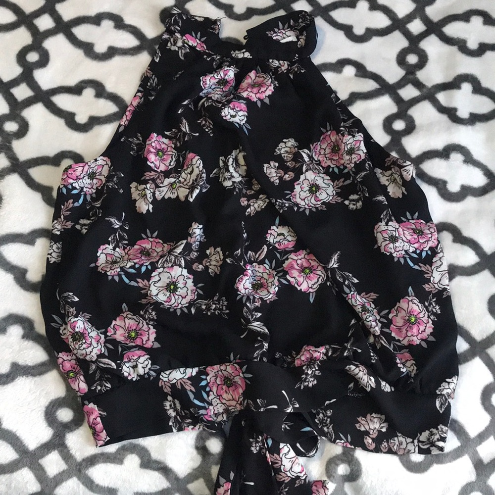 Small halter top